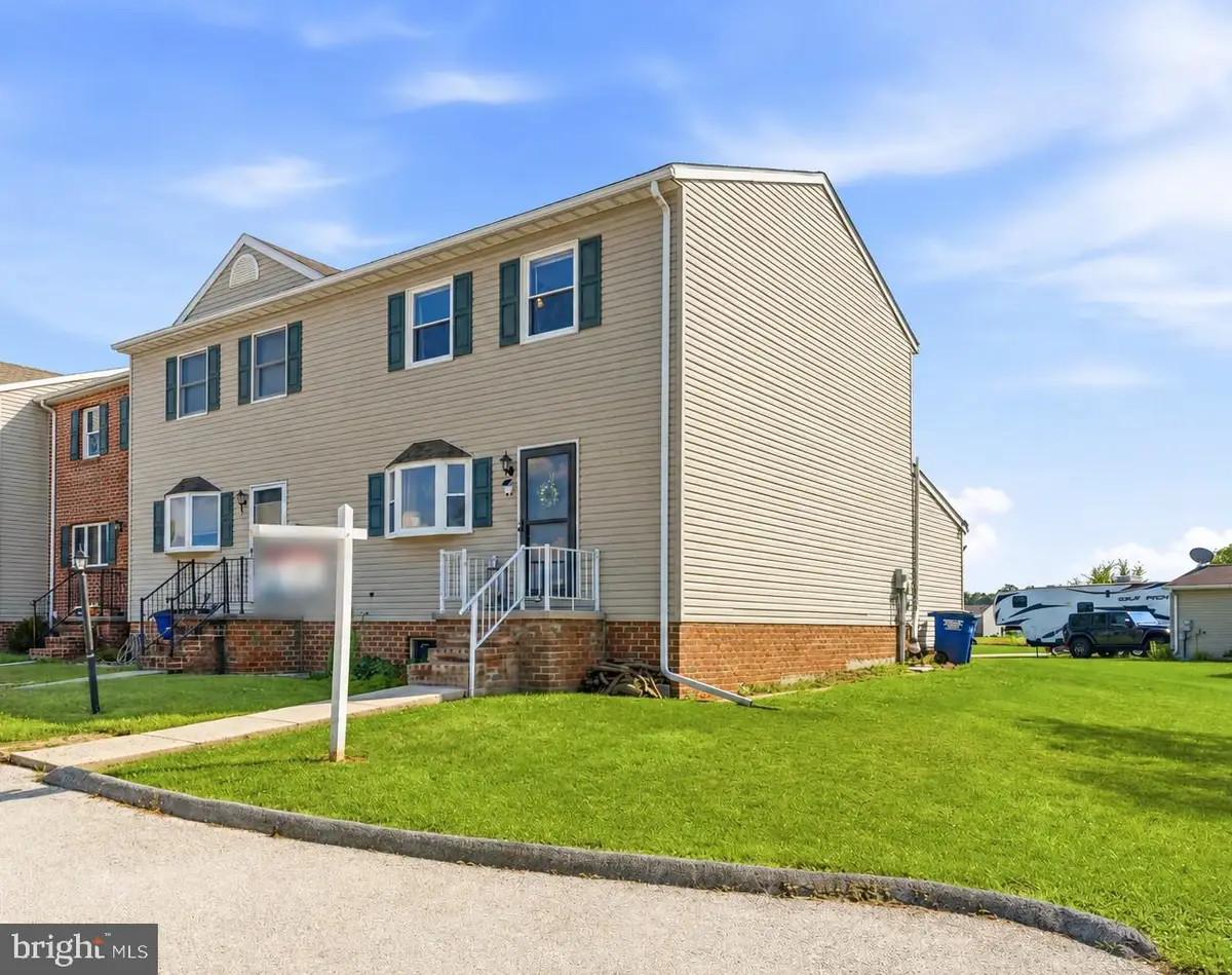 31 Pioneer Ln, Gettysburg, PA 17325 - #1