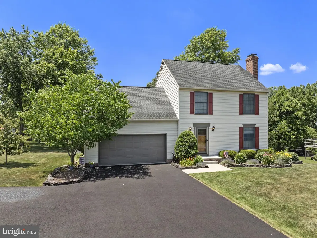 95 White Church Rd, Gettysburg, PA 17325 - #1