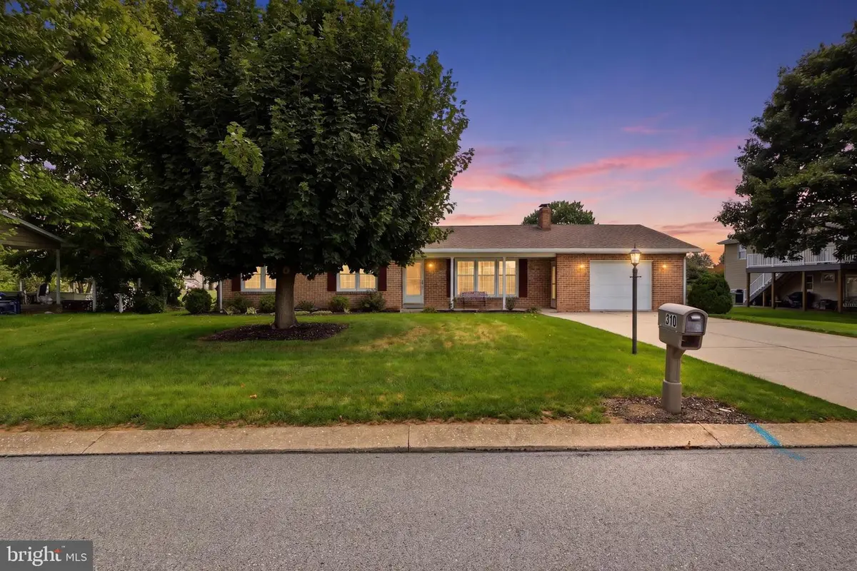 310 3rd, McSherrystown, PA 17344 - #1