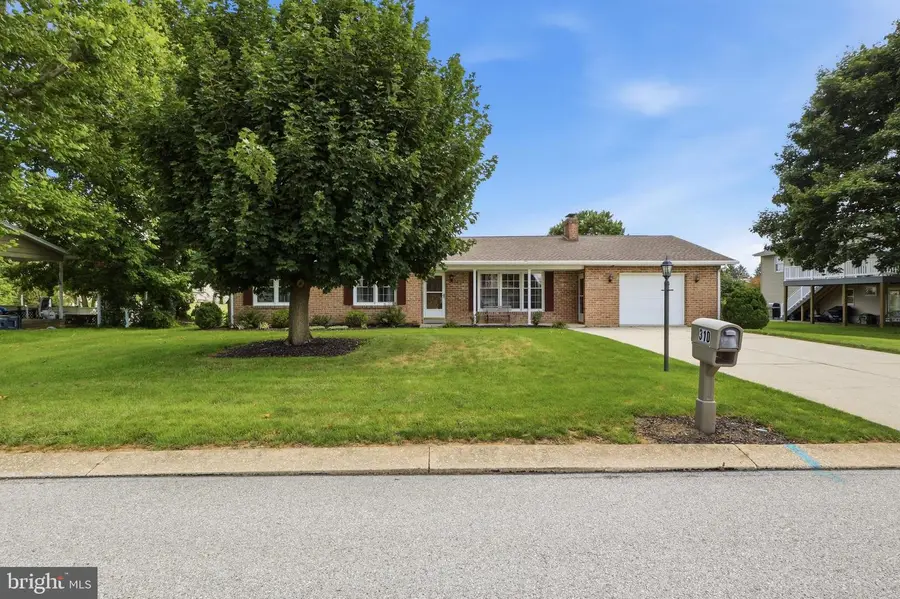 310 3rd, McSherrystown, PA 17344 - #2