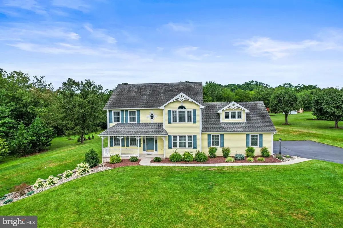 140 White Rd, Gettysburg, PA 17325 - #1