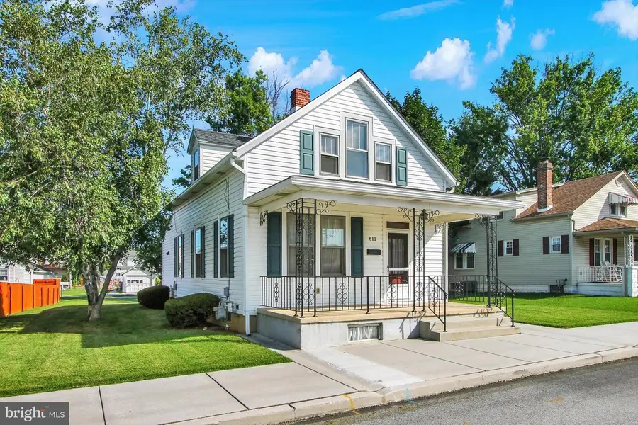 611 South St, McSherrystown, PA 17344 - #2