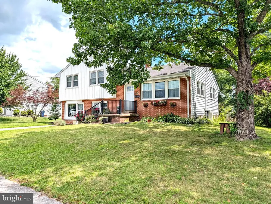 118 Rodes Ave, Gettysburg, PA 17325 - #3