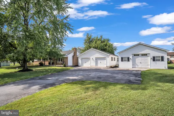 2825 Chambersburg Rd, BIGLERVILLE, PA 17307