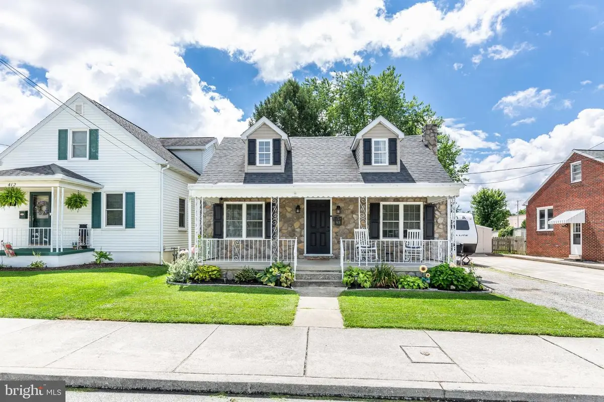 410 South St, McSherrystown, PA 17344 - #1