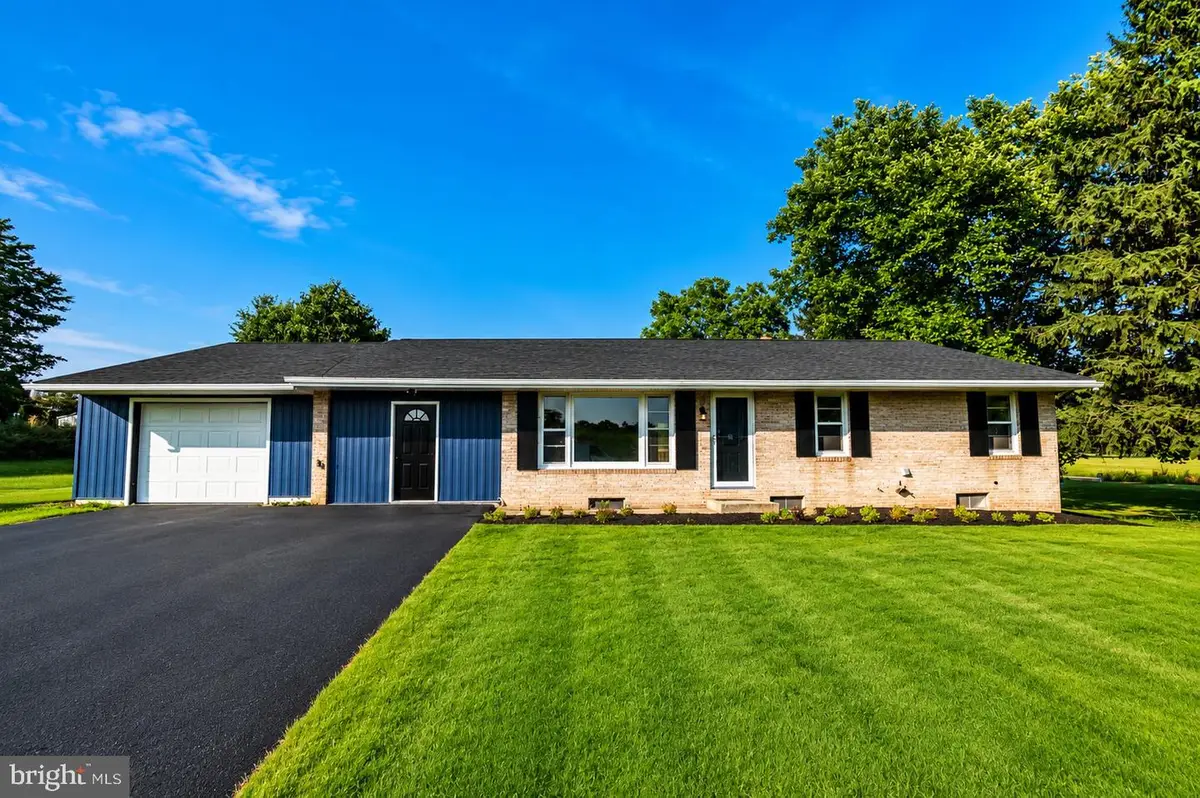 315 Shealer Rd, Gettysburg, PA 17325 - #1