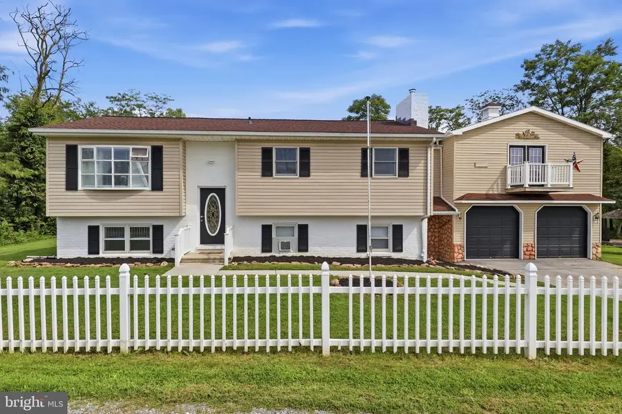152 Poplar Rd, New Oxford, PA 17350 - #2