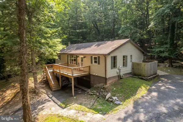 21 Hill Crest Rd, FAYETTEVILLE, PA 17222