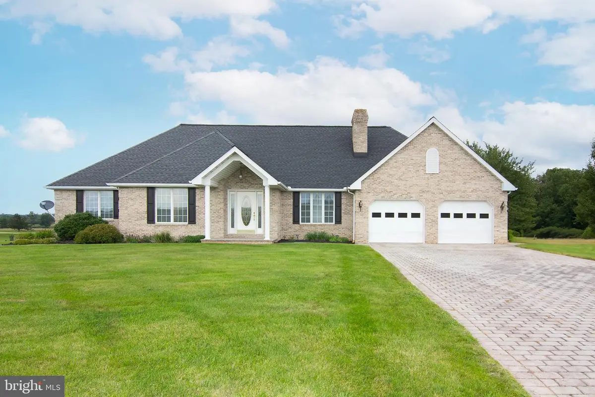 960 Teeter Rd, Littlestown, PA 17340 - #1