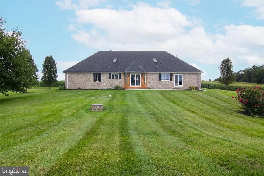 960 Teeter Rd, Littlestown, PA 17340 - #2