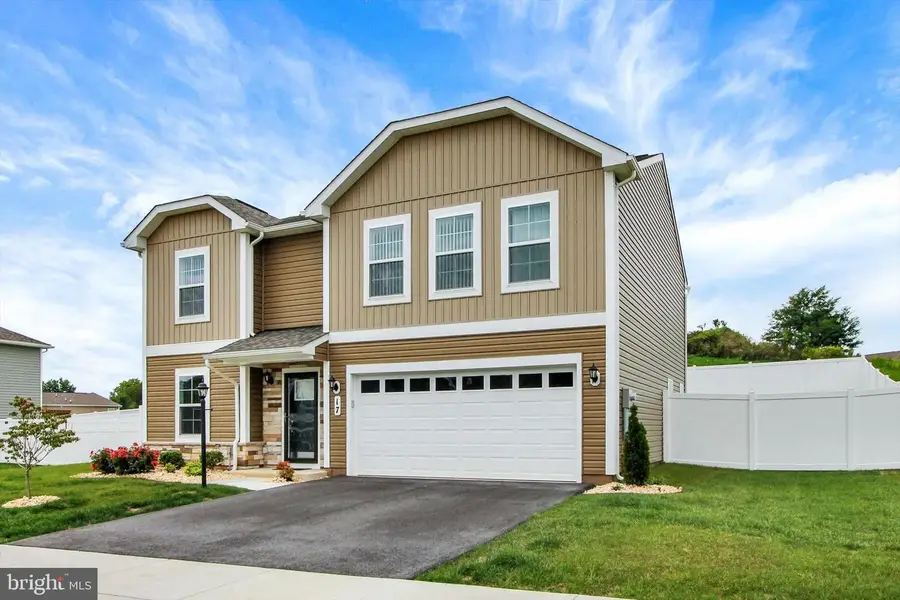 17 Natures Way Cir, New Oxford, PA 17350 - #3