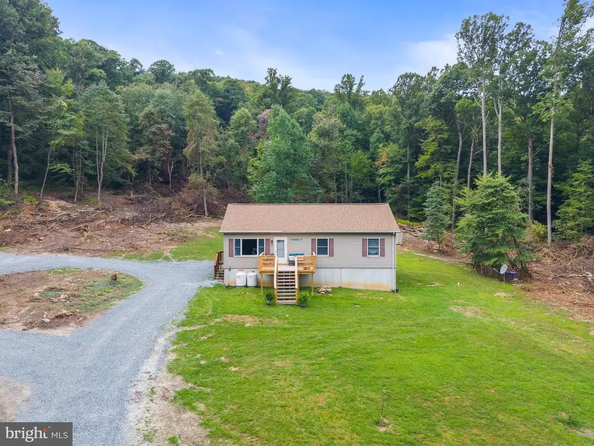 1395-j Green Ridge Rd, Orrtanna, PA 17353 - #1