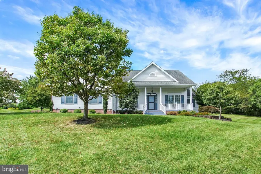 171 Hunters Trl, Gettysburg, PA 17325 - #2