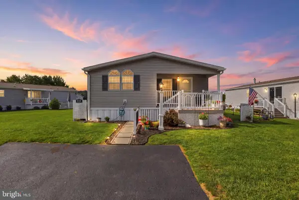 219 Eagle Dr, HANOVER, PA 17331