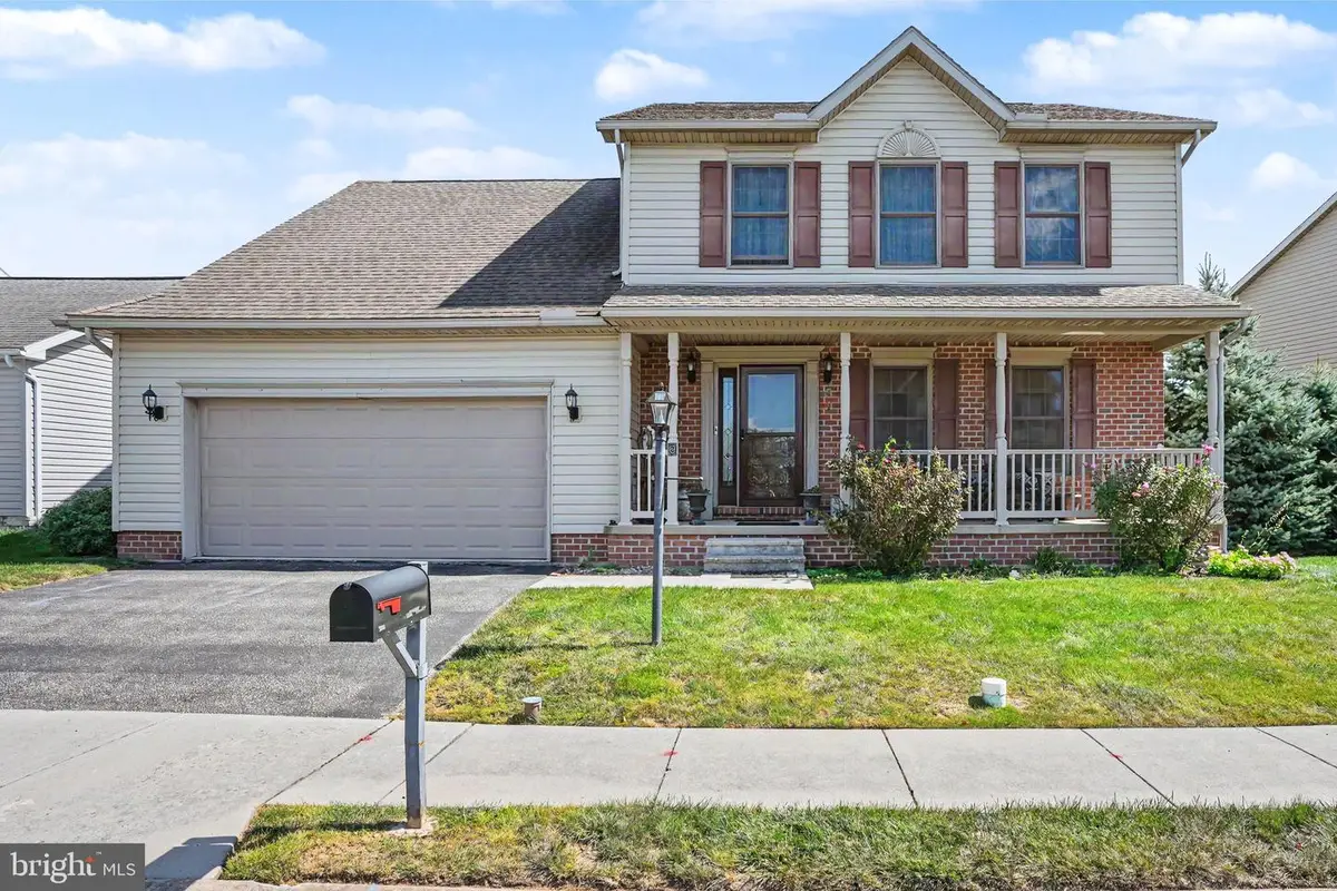 8 Sycamore Ct, Littlestown, PA 17340 - #1