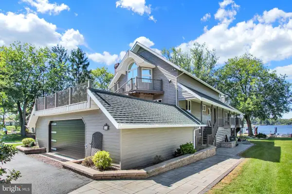 584 Lake Meade Dr, EAST BERLIN, PA 17316