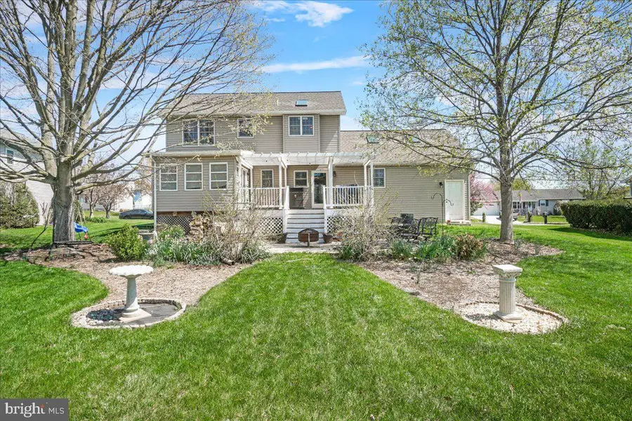 625 N Blettner Ave, Hanover, PA 17331 - #2
