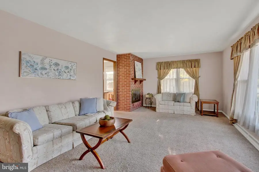 350 Fairview Ave, McSherrystown, PA 17344 - #3