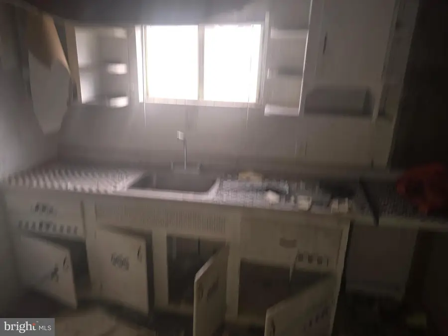 743 Indiana Ave, Glassport, PA 15045 - #2