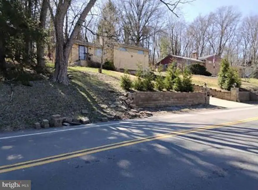 3301 Bethel Church Rd, Bethel Park, PA 15102 - #1