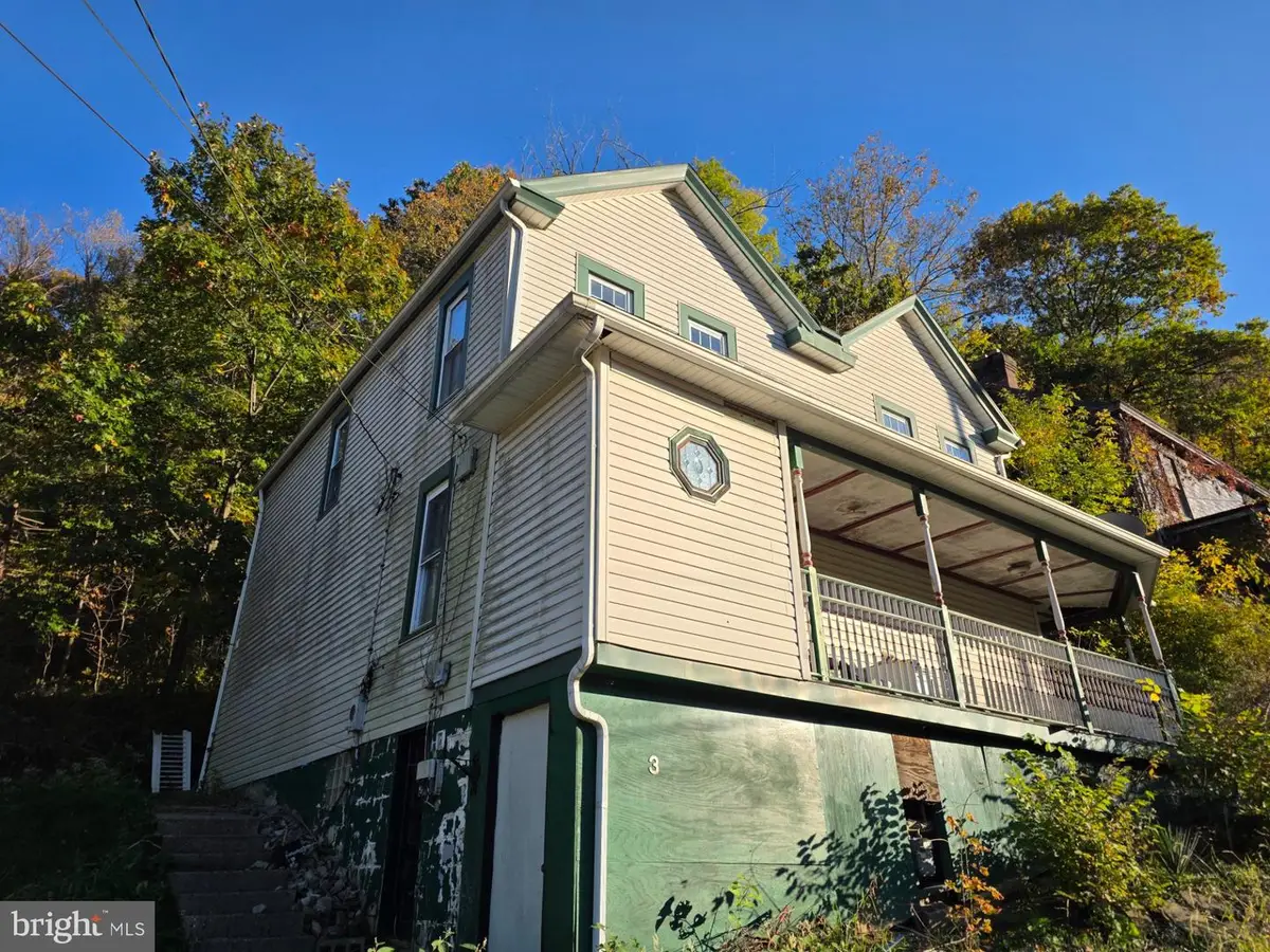 3 Wheeling St, Pittsburgh, PA 15207 - #1