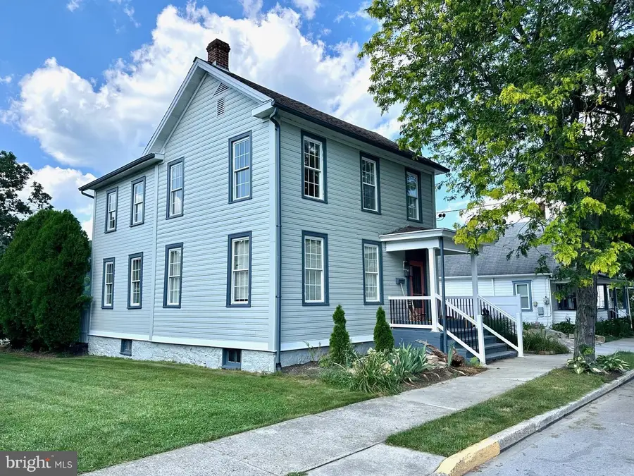 313 E John St E, Bedford, PA 15522 - Image #2