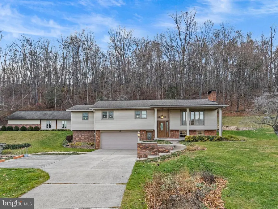 125 Housel Rd, Everett, PA 15537 - Image #2