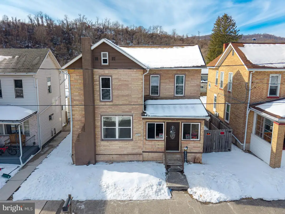 2957 2nd Ave, Hyndman, PA 15545 - #1