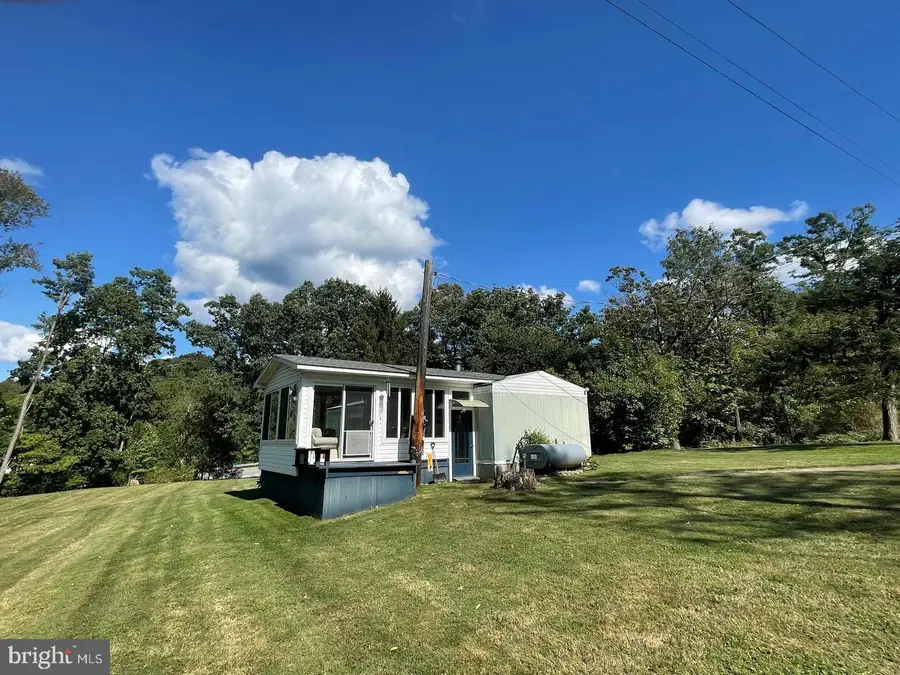 275 Stone Row Rd, Hopewell, PA 16650 - #2