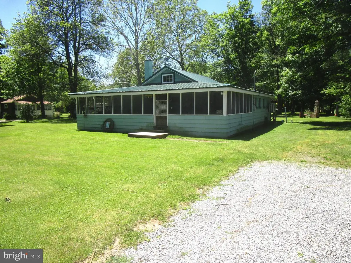 215 First St, New Paris, PA 15554 - #1