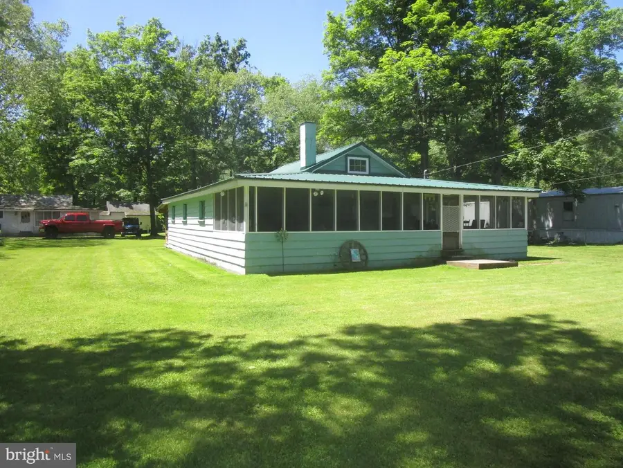 215 First St, New Paris, PA 15554 - #2