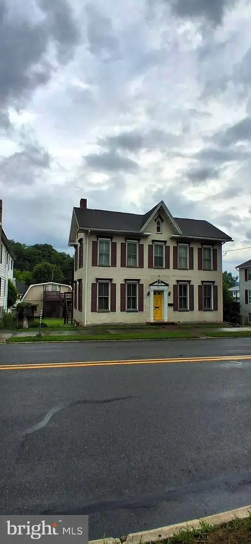 215 N Spring St, Everett, PA 15537 - #2