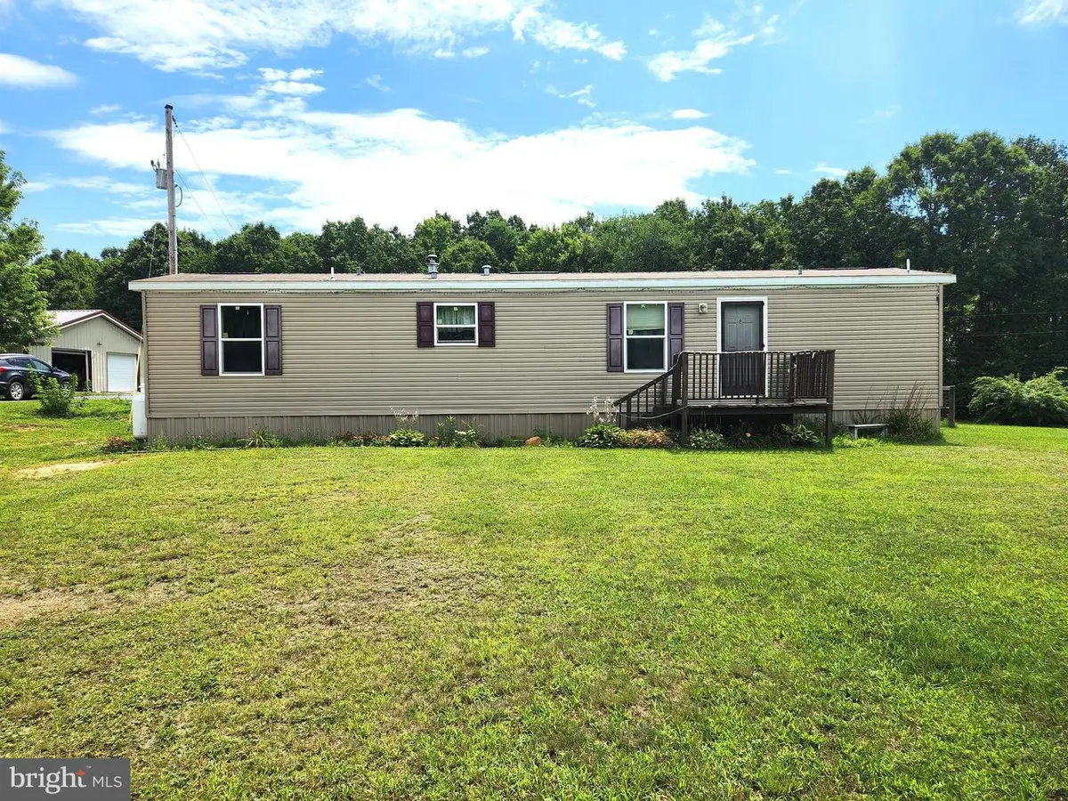 352 W Ridge Rd, Schellsburg, PA 15559 - #1