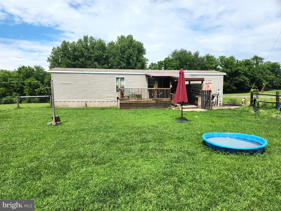 352 W Ridge Rd, Schellsburg, PA 15559 - #2
