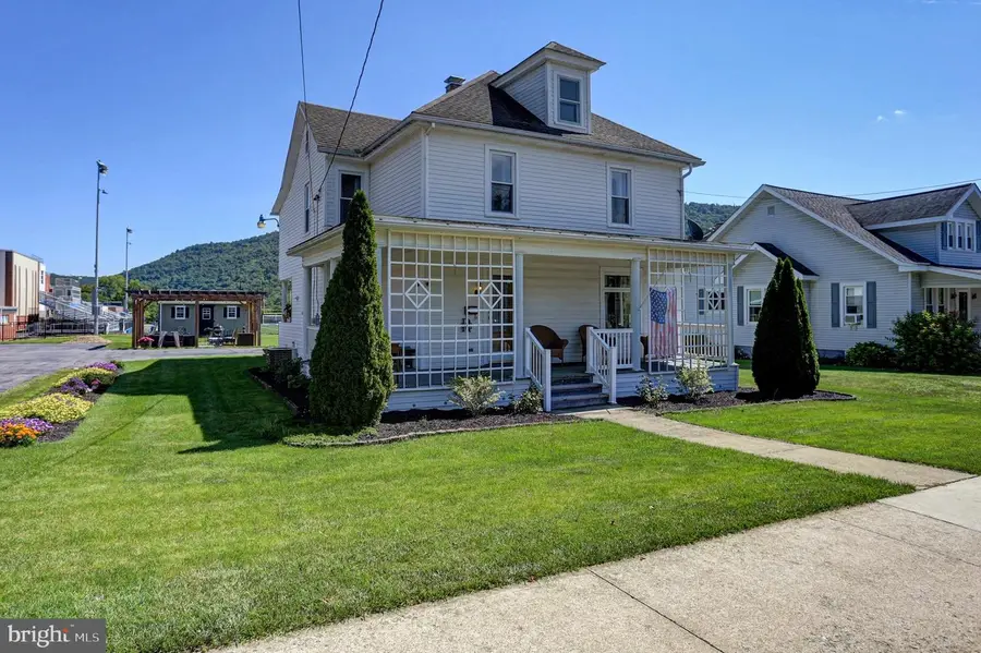 323 S Bedford St, Bedford, PA 15522 - #3