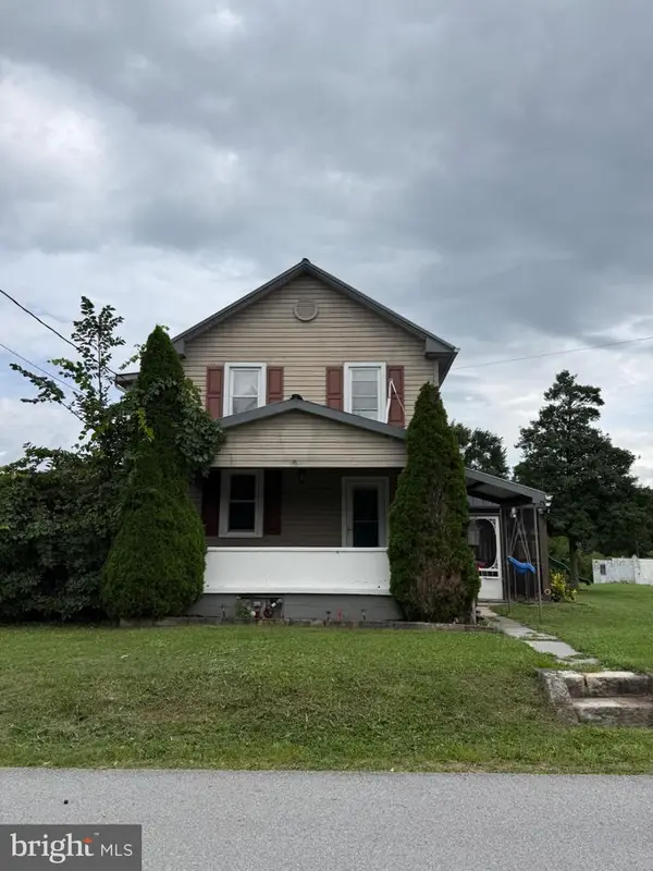1702 Mifflin St, SAXTON, PA 16678