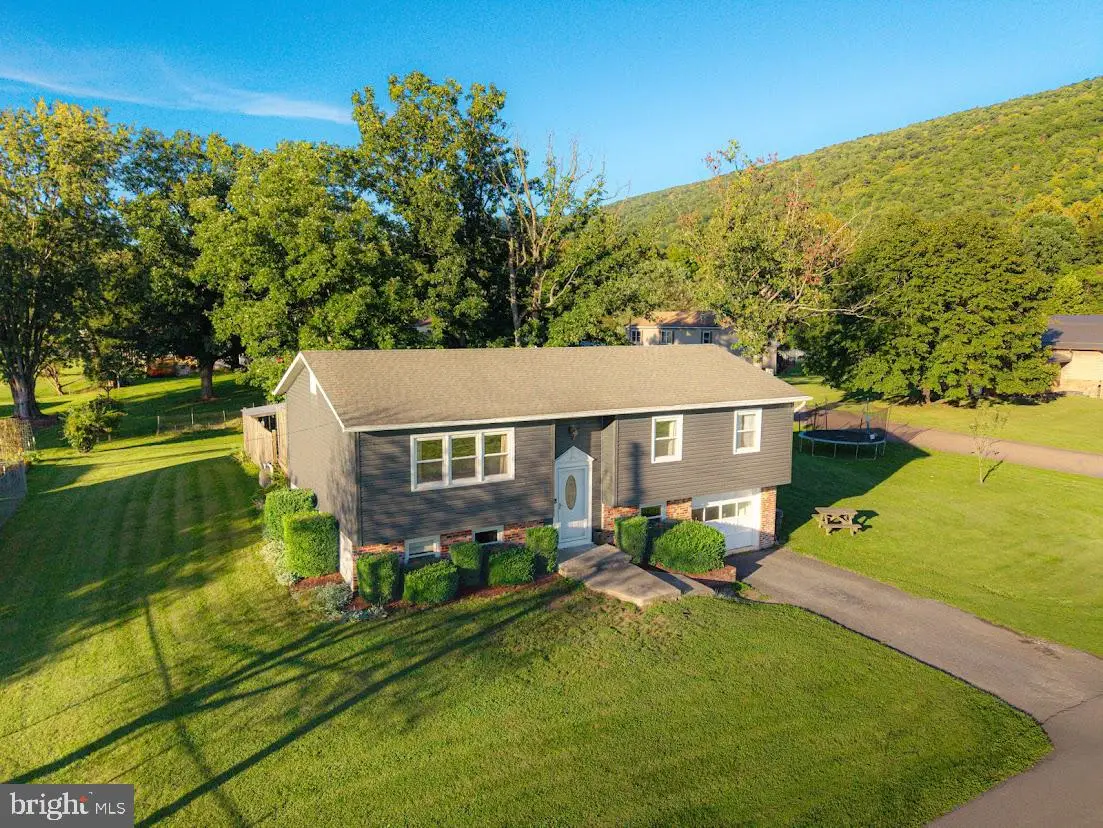 275 Market St, Hyndman, PA 15545 - #1