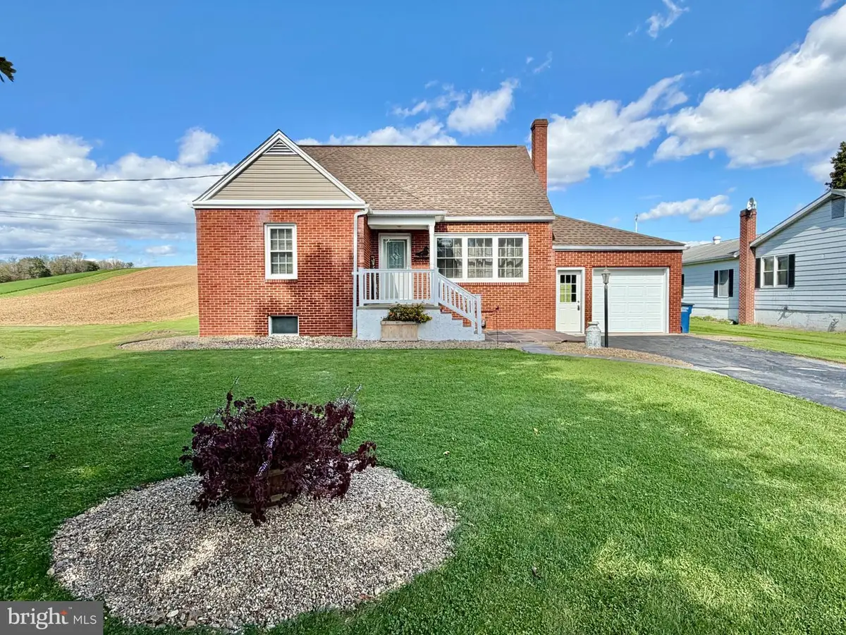 3855 Brumbaugh Rd, New Enterprise, PA 16664 - #1