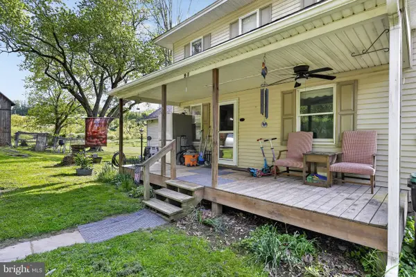 91 South Rd, NEW ALBANY, PA 18833