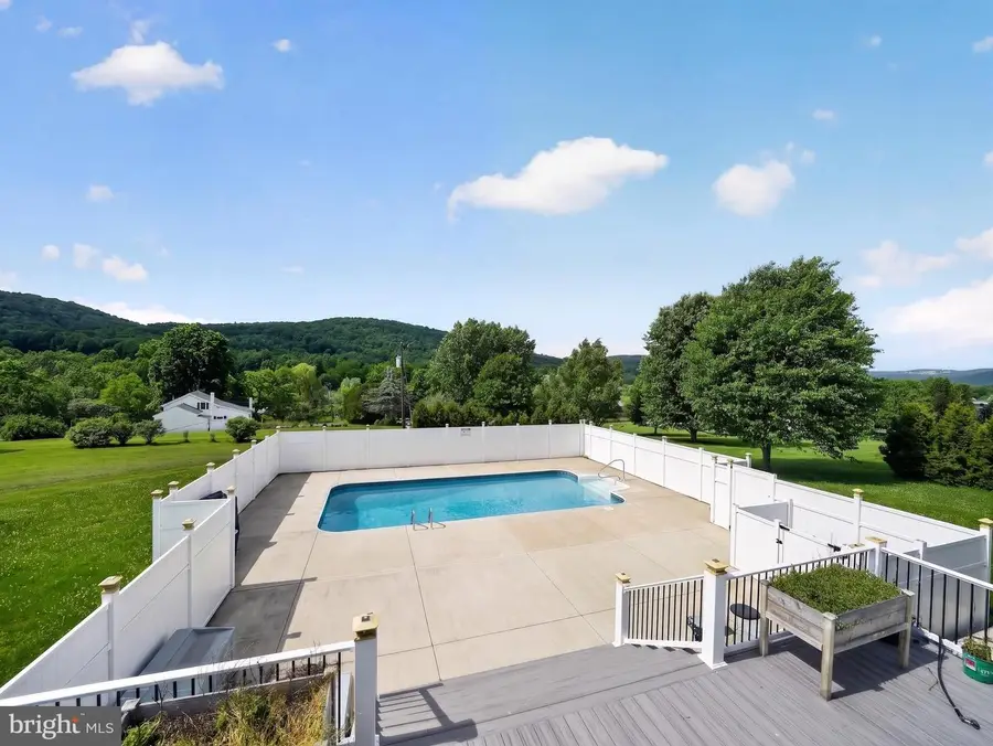178 Brookside Dr, Athens, PA 18810 - #3