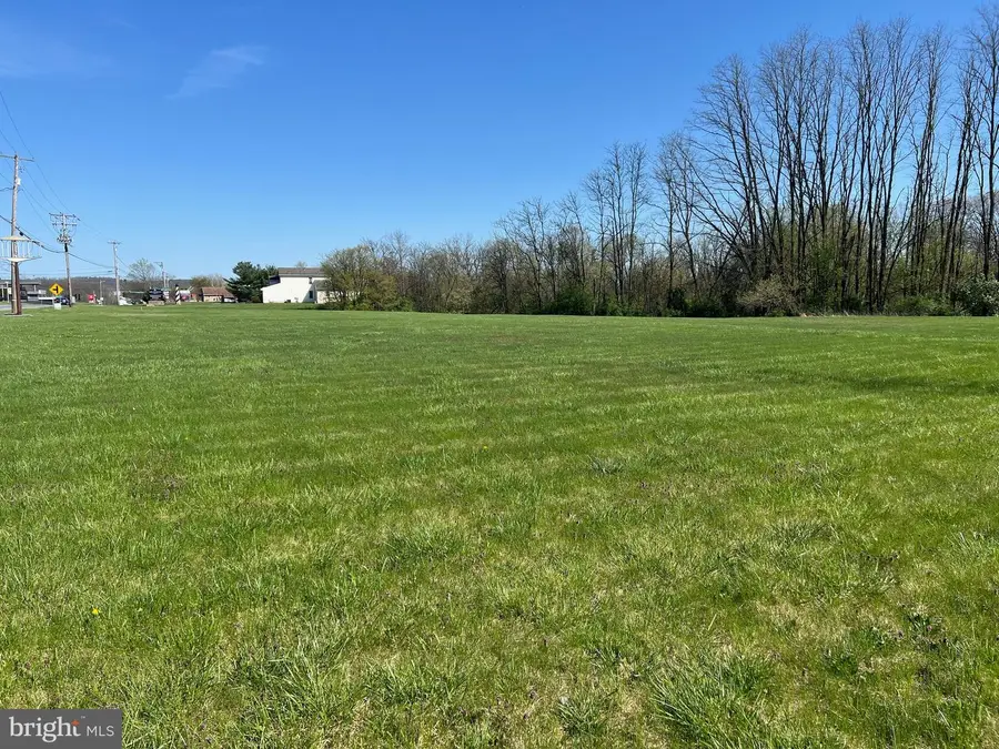 Lot 4 Ben Franklin Hwy, Douglassville, PA 19518 - Image #3