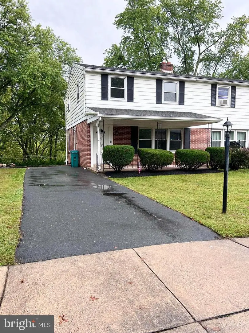 1424 Commonwealth Blvd, Reading, PA 19607 - Image #2