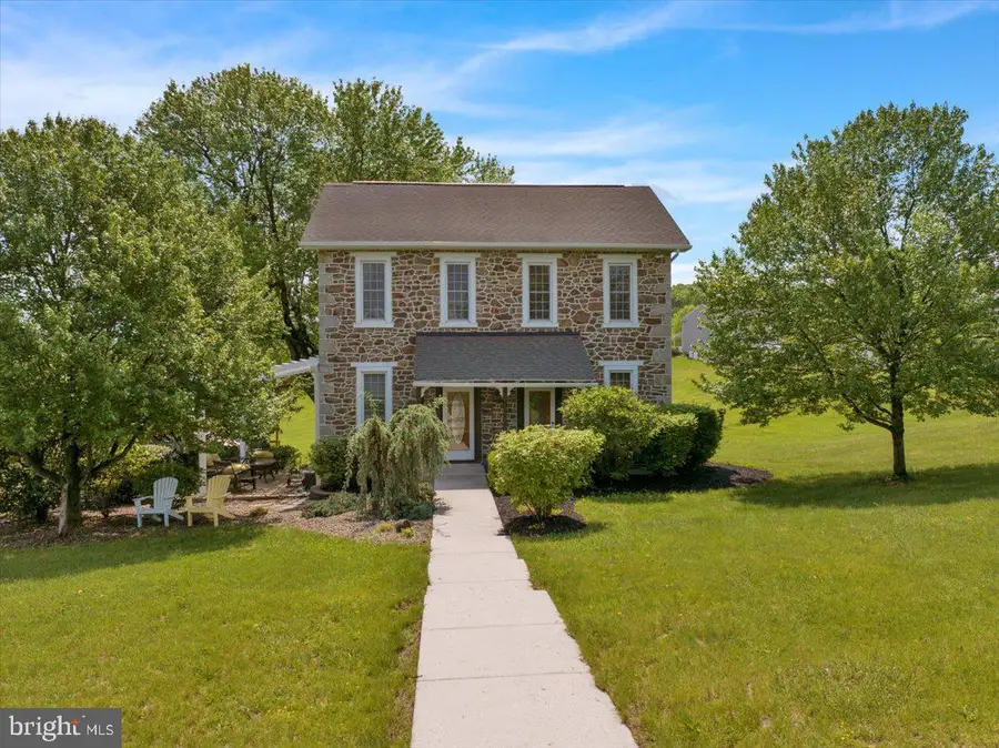 739 Boar Rd, Mohrsville, PA 19541 - Image #2