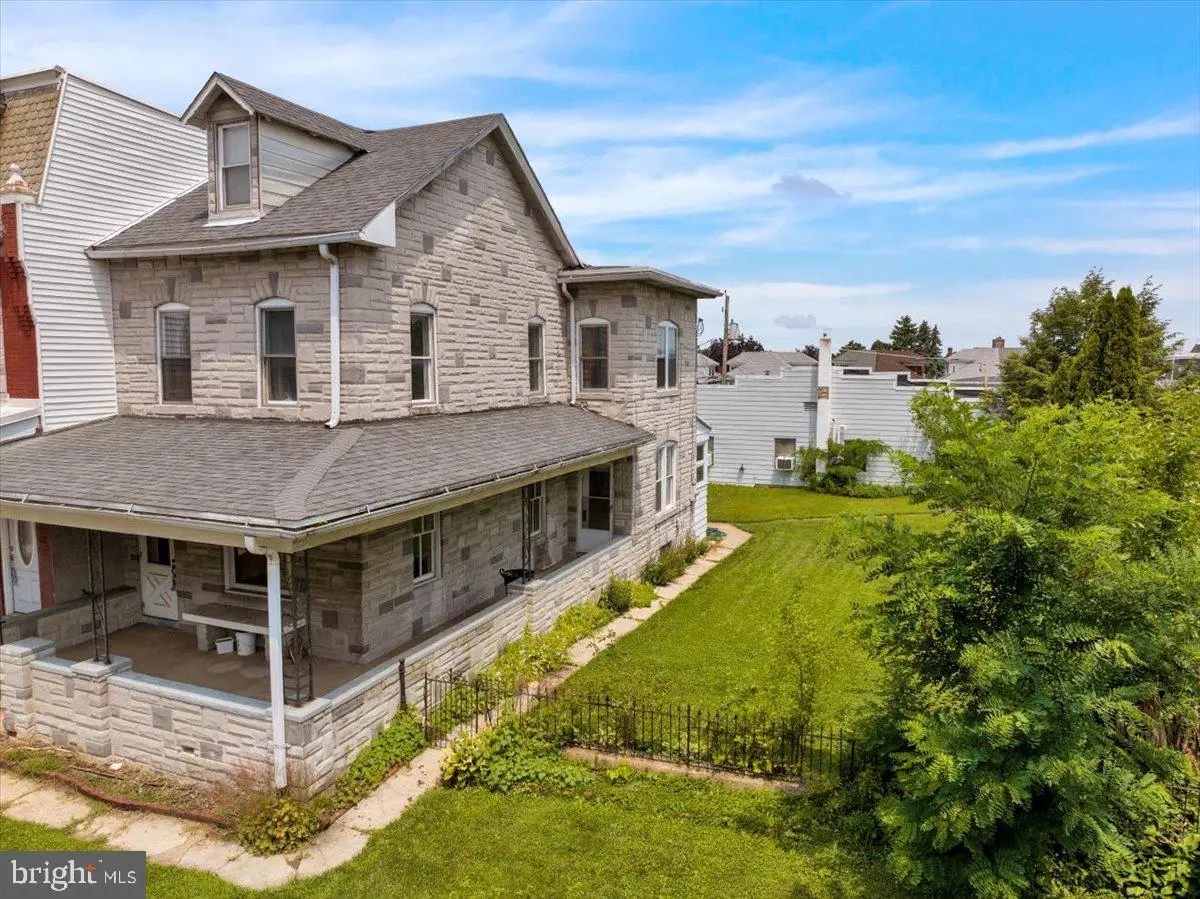 529 Chestnut St, West Reading, PA 19611 - Image #1