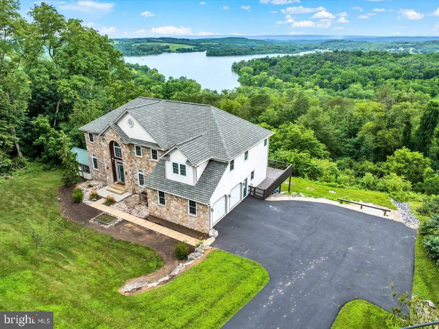 465 Rebers Bridge Rd, Reading, PA 19608 - Image #3