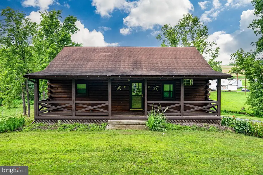 24 Forge Rd, Womelsdorf, PA 19567 - Image #2