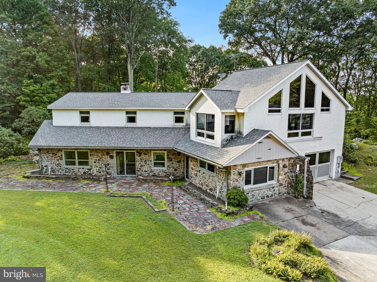 38 Lutz Rd, Boyertown, PA 19512 - Image #1