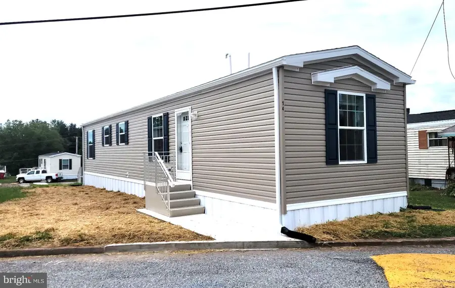 14 Charles Ave, Birdsboro, PA 19508 - Image #2