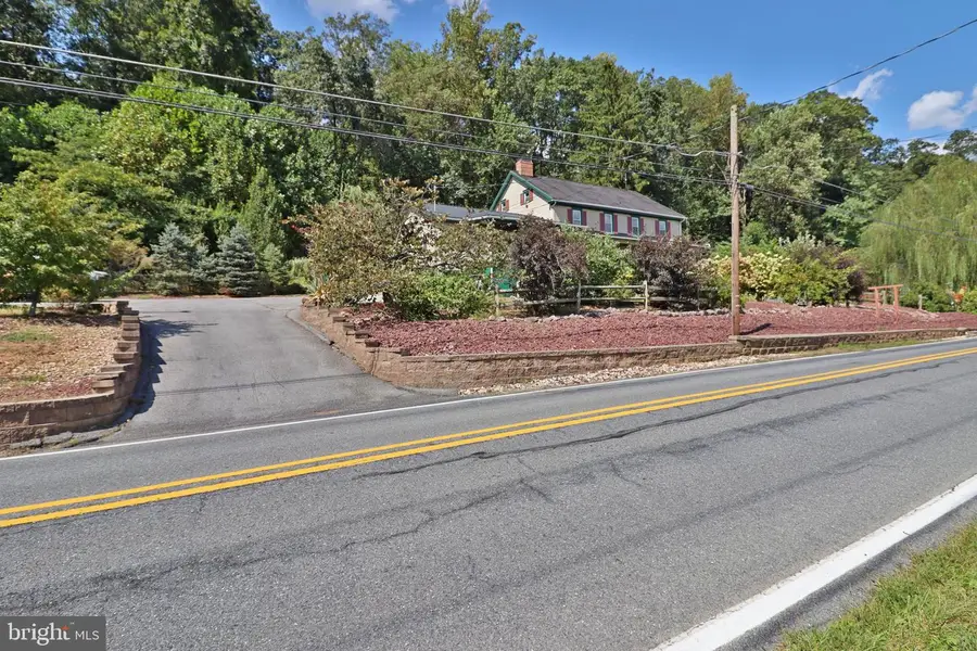 2145 Old Lancaster Pike, Reinholds, PA 17569 - #2