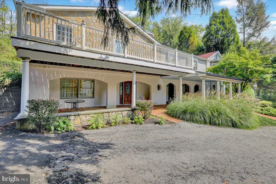 1391 Moselem Springs Rd, Hamburg, PA 19526 - Image #2